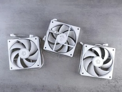 Jungle Leopard Interstellar Add-On Fan White