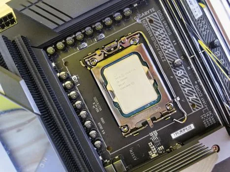 Gigabyte B760M DS3H DDR5 (Intel)