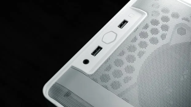 MMA MH208 TG Case White