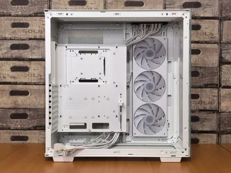 InPlay Seaview Tower X3 3-in-1 Fan Kit White