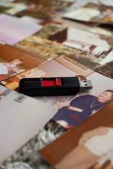 SanDisk 64GB Flash Drive